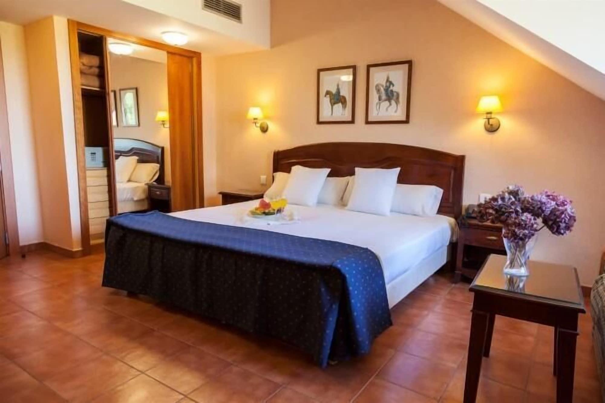 Hospedium Hotel Los Lanceros San Lorenzo de El Escorial Bagian luar foto