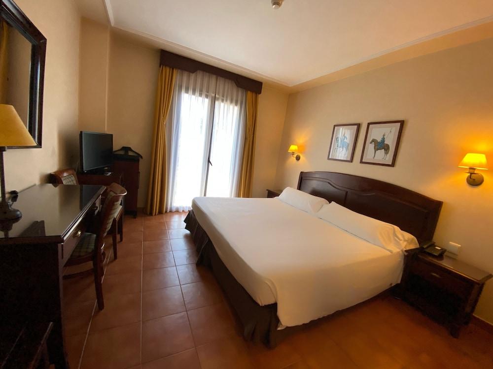 Hospedium Hotel Los Lanceros San Lorenzo de El Escorial Bagian luar foto